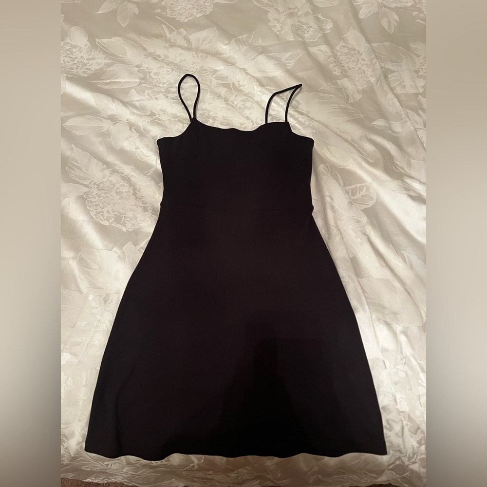 Aritzia black dress